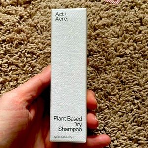 Act and acre plant-based dry shampoo